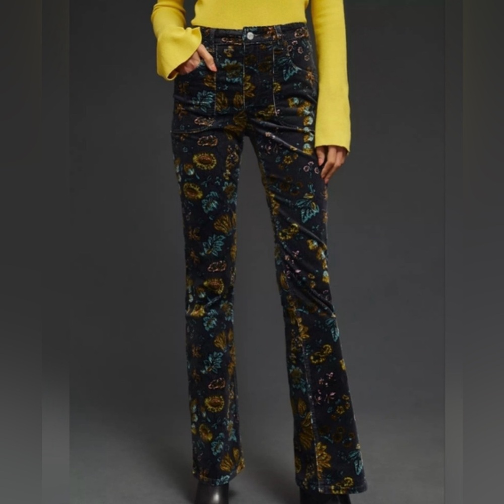 Pilcro The Icon Flare Low-Rise Jeans - Picture 3 of 11